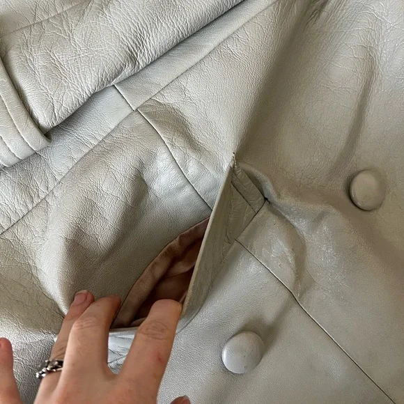 Vintage 60s/70s Fur leather Collar Coat - Picture 2 of 16